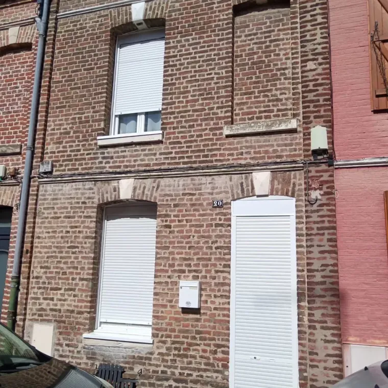 Ravalement mur en brique à Amiens : photo avant-après, Amiens, SARL BATTITAN