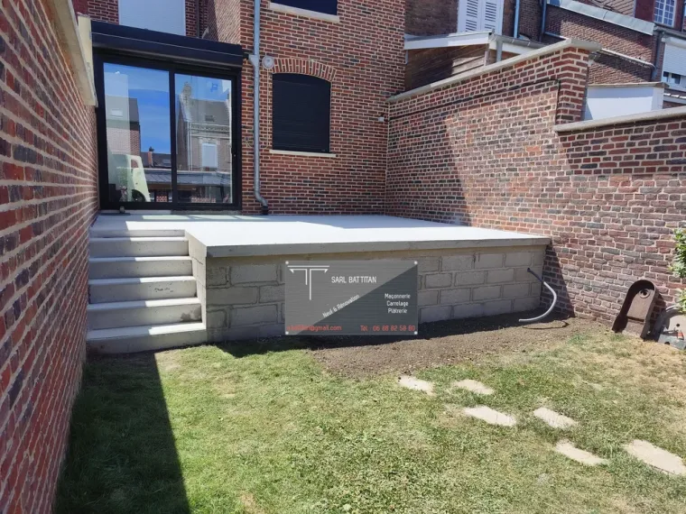 Réalisation d'un agrandissement de terrasse et escalier béton sur Amiens, Amiens, SARL BATTITAN