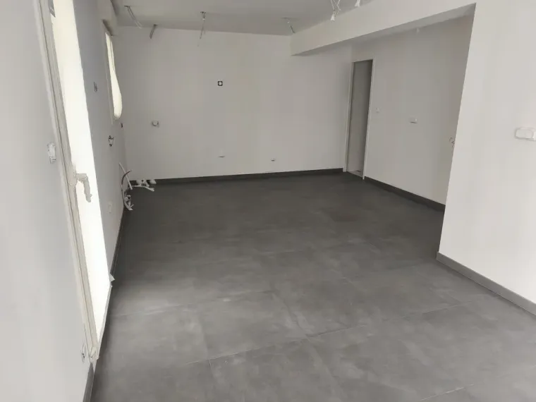 Démolition et pose de carrelage 60x60 à Amiens, Amiens, SARL BATTITAN